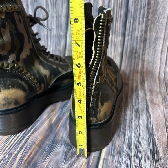 STEVE MADDEN Avenger Camo Combat Style Studded Boots Size 9 New - Picture 9 of 12